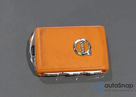 2022 Volvo S60 B5 Black Edition Momentum/B5 Inscription/B5 Momentum z USA, uszkodzony, nr VIN 7JRL12TZ8NG189481